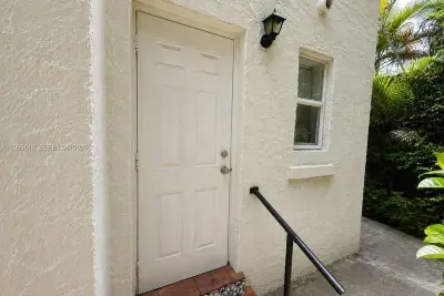 1222 Pizarro St #2, Coral Gables: photo 1 of 7