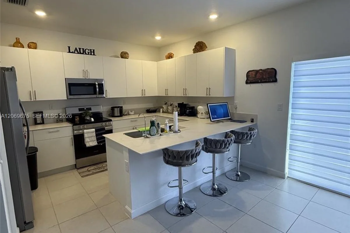 27757 SW 155th Ct, Homestead: photo 1 of 18