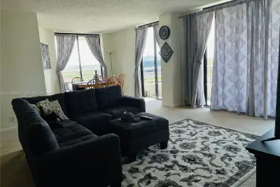 3300 NE 191st St #1101, Aventura: photo 1 of 19
