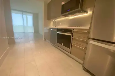 2000 Metropica Way #308, Sunrise: photo 1 of 43