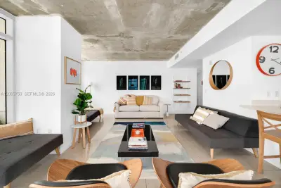 3250 NE 1st Ave #1104, Miami: photo 1 of 18