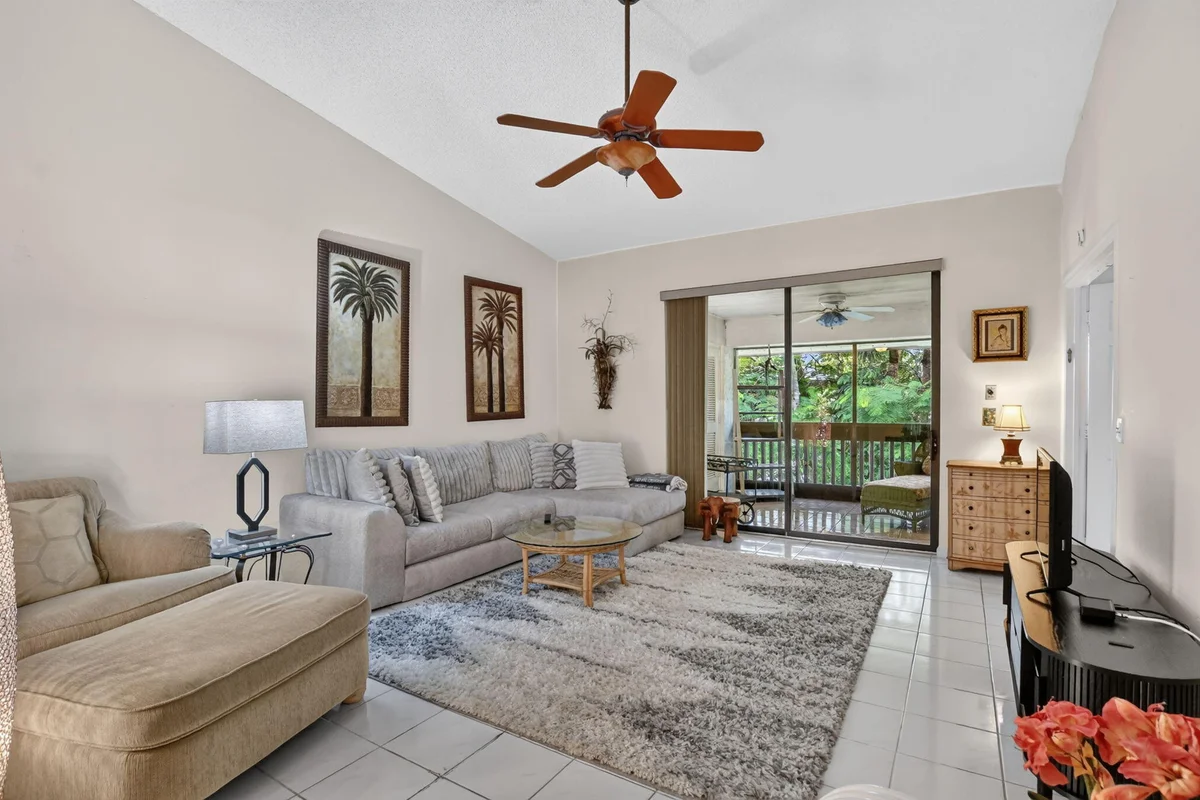 9364 Sable Ridge Cir #D, Boca Raton: photo 1 of 30