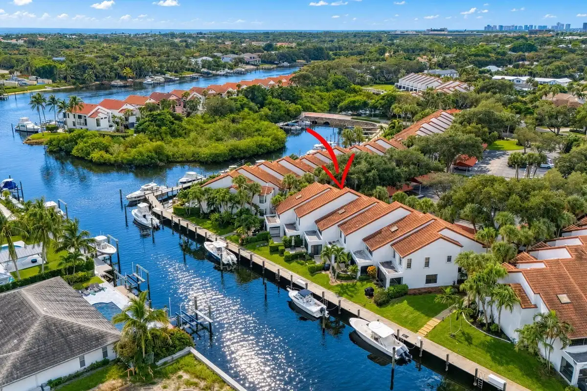 2339 Treasure Isle Dr #44, Palm Beach Gardens: photo 1 of 60