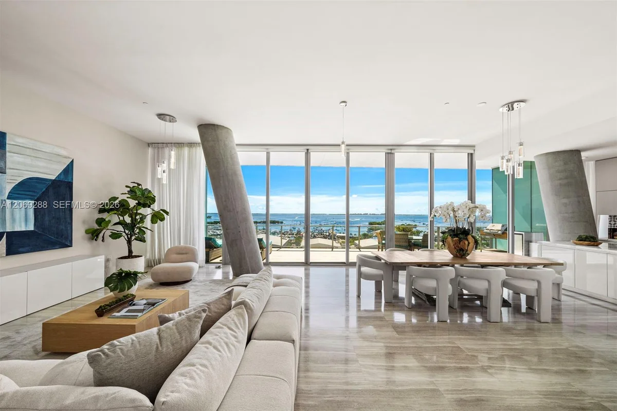 2675 S Bayshore Dr #1103S, Miami: photo 1 of 45