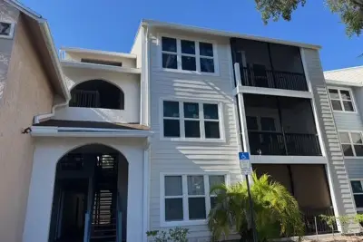 2307 N Congress Ave #17, Boynton Beach: photo 1 of 10