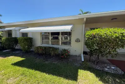 200 Bayview Ave #B, Boynton Beach: photo 1 of 22