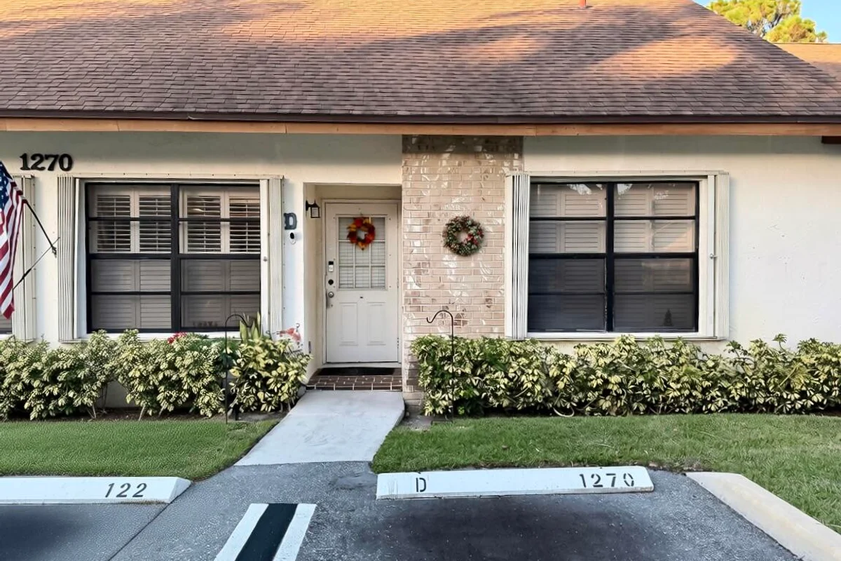 1270 Parkside Green Dr #D, West Palm Beach: photo 1 of 22