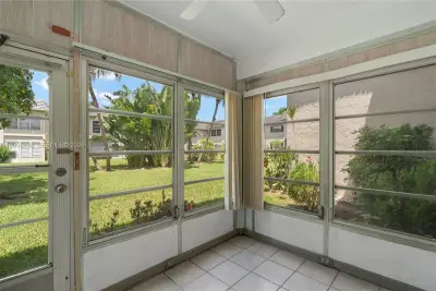 5620 SW 3rd Pl #103, Margate: photo 1 of 42