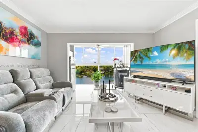2741 N Pine Island Rd #302, Sunrise: photo 1 of 61