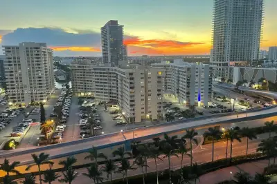 1830 S Ocean Dr #1507, Hallandale Beach: photo 1 of 28