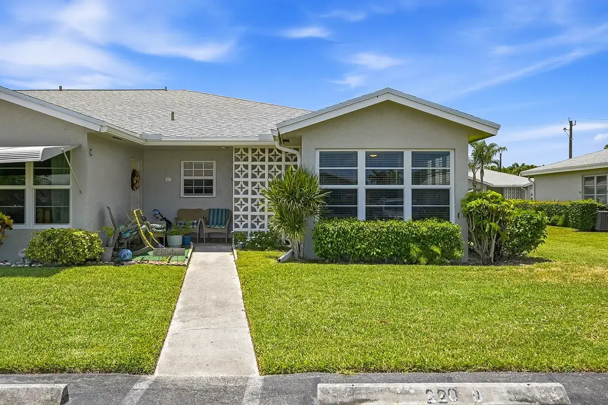 14499 Canalview Dr #D, Delray Beach: photo 1 of 27