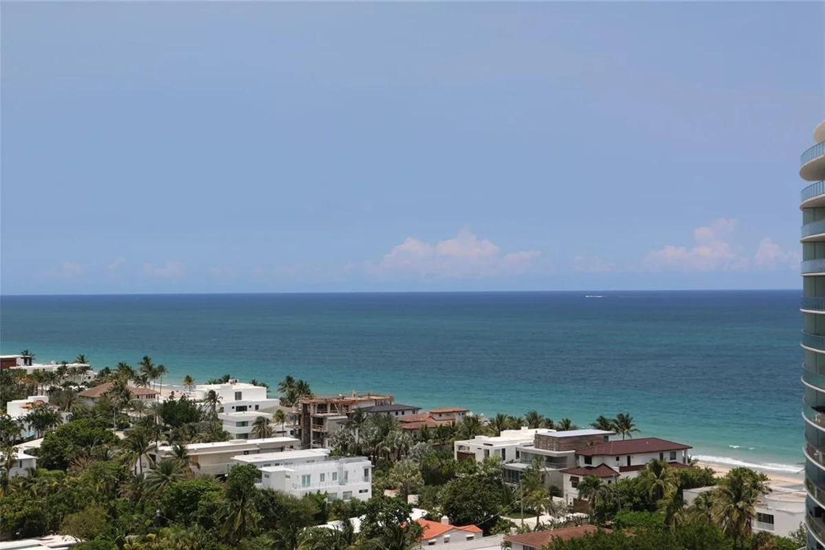 2200 NE 33rd Ave #17C, Fort Lauderdale: photo 1 of 13