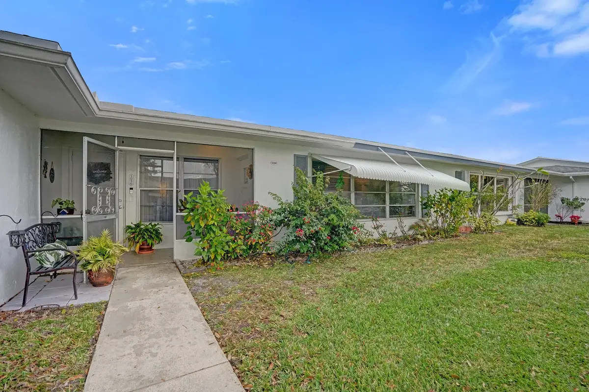 1034 NW 88th Ave #B99, Plantation: photo 1 of 21