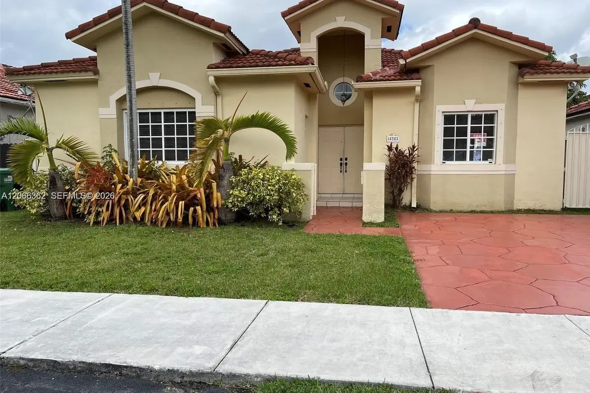 16263 SW 55th Ter, Miami: photo 1 of 8