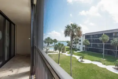2424 N Federal Hwy #309, Boynton Beach: photo 1 of 30