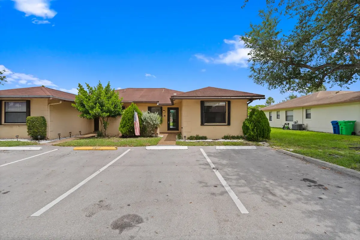 10927 NW 29th Ct, Sunrise: photo 1 of 28