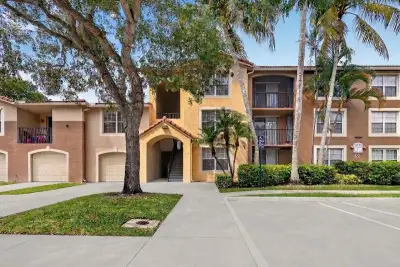 15185 Michelangelo Blvd #102, Delray Beach: photo 1 of 42