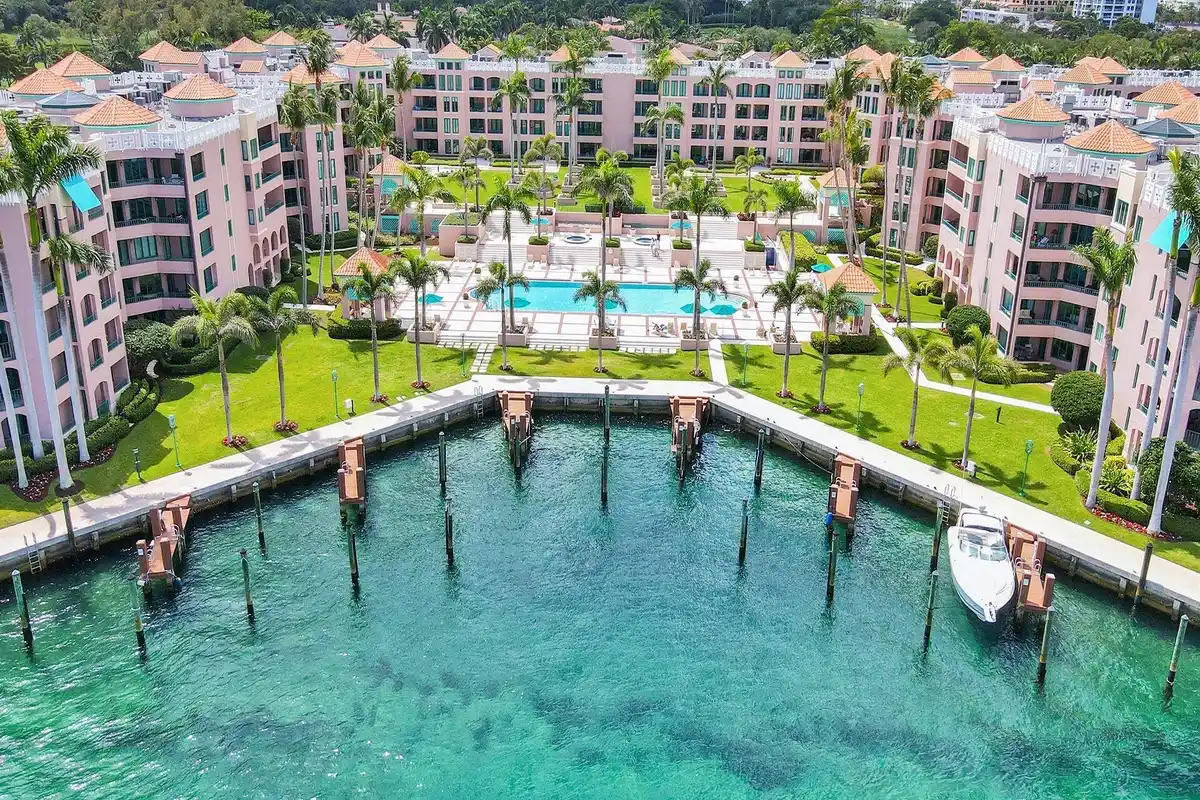 100 SE 5th Ave #504, Boca Raton: photo 1 of 59