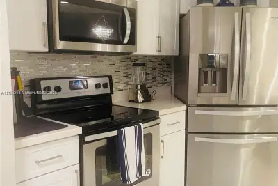 10551 W Broward Blvd #111, Plantation: photo 1 of 10