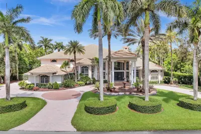 3828 Pine Lake Dr, Weston: photo 1 of 101