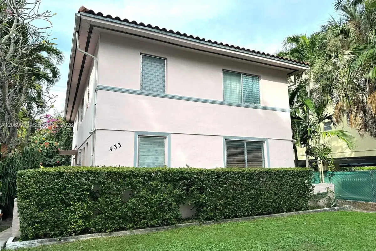 433 Santander Ave #1, Coral Gables: photo 1 of 14