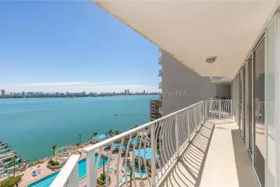 7601 E Treasure Dr #1509, North Bay Village: photo 1 of 33