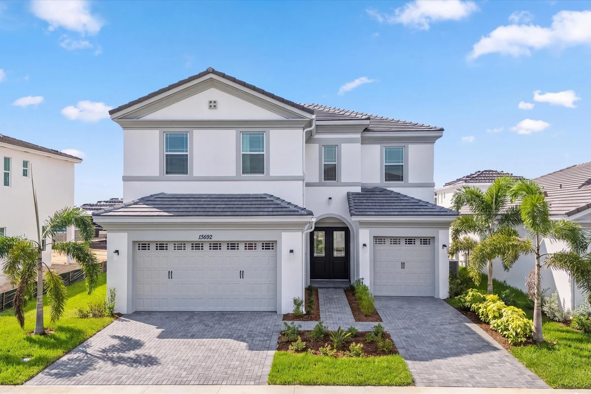 13692 Century Oak Cir, Westlake: photo 1 of 101