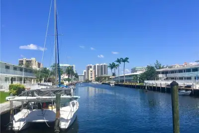 3220 Bayview Dr NE #102, Fort Lauderdale: photo 1 of 29