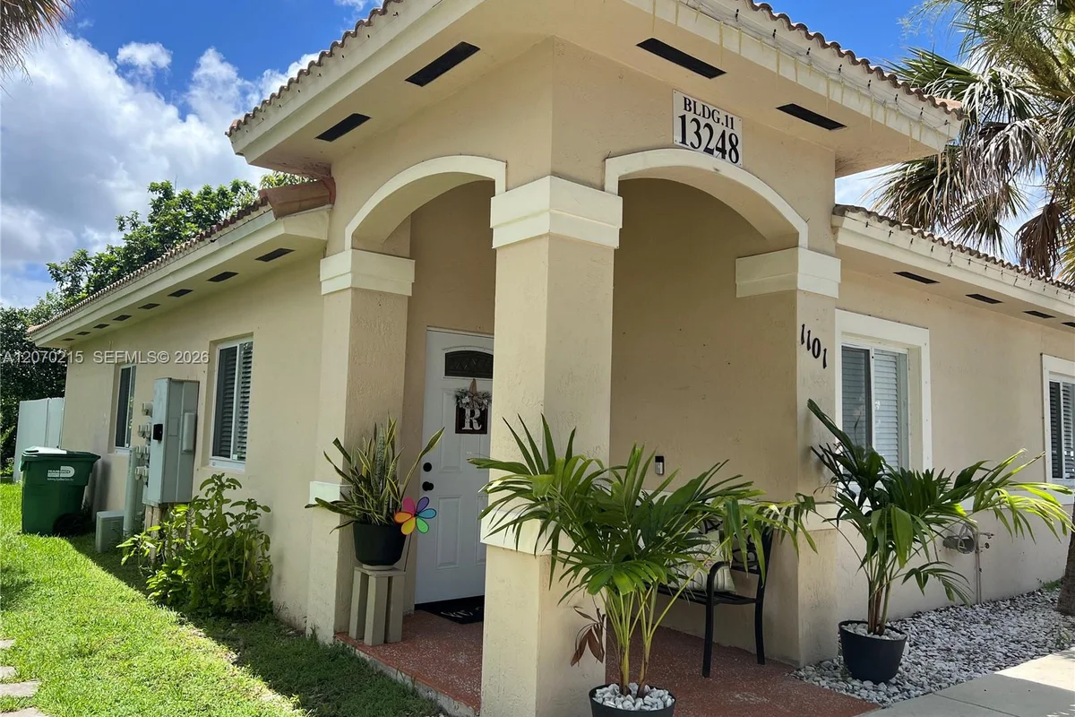 13248 Old Biscayne Dr #1101, Homestead: photo 1 of 41