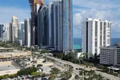 250 Sunny Isles Blvd #3-601, Sunny Isles Beach: photo 1 of 6