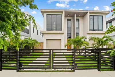 1519 SW 22nd Ter, Miami: photo 1 of 28