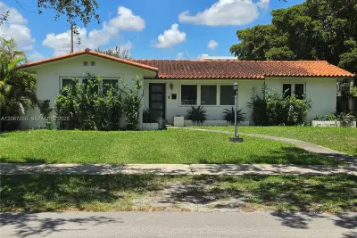 1101 Starling Ave, Miami Springs: photo 1 of 16