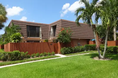 1916 19th Ct, Jupiter: photo 1 of 23