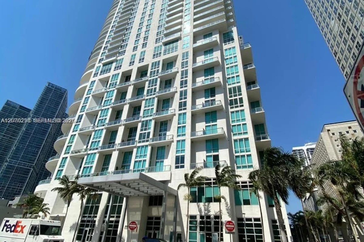300 S Biscayne Blvd #2503, Miami: photo 1 of 20