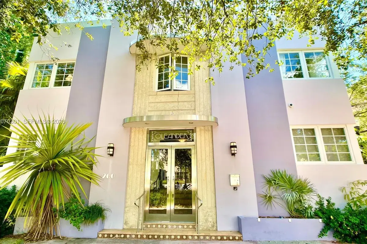 260 Euclid Ave #4, Miami Beach: photo 1 of 17
