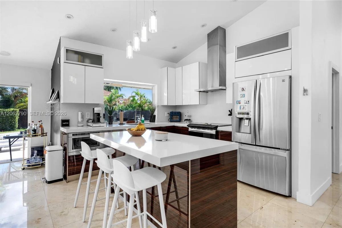 12231 SW 103rd Ter, Miami: photo 1 of 38