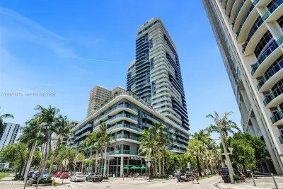 121 NE 34th St #2309, Miami: photo 1 of 23