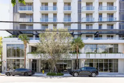 1611 SW 2 Ave #709, Miami: photo 1 of 51