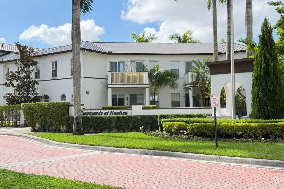 4435 SW 160th Ave #210, Miramar: photo 1 of 32