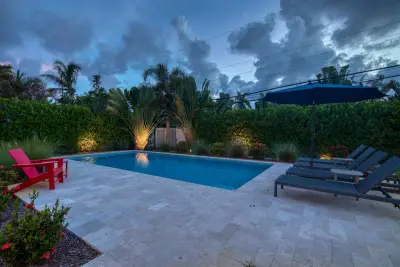 4795 NE 18th Ave, Oakland Park: photo 1 of 64