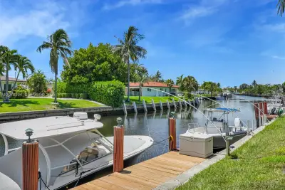 931 SE 9th Ave #17, Pompano Beach: photo 1 of 39