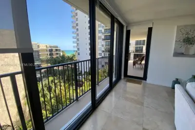 2101 S Ocean Dr #501, Hollywood: photo 1 of 23