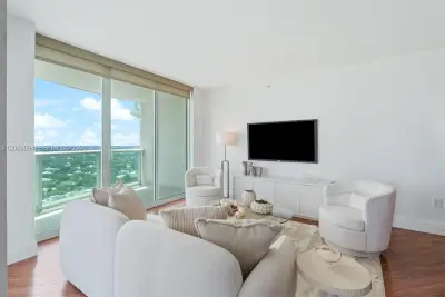 347 N New River Dr E #2709, Fort Lauderdale: photo 1 of 57