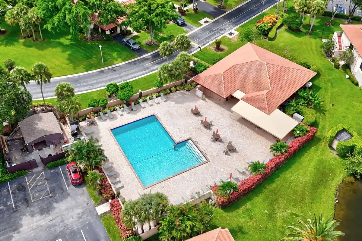 9272 Vista Del Lago #28F, Boca Raton: photo 1 of 40
