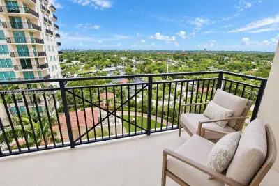 610 W Las Olas Blvd #1321N, Fort Lauderdale: photo 1 of 15