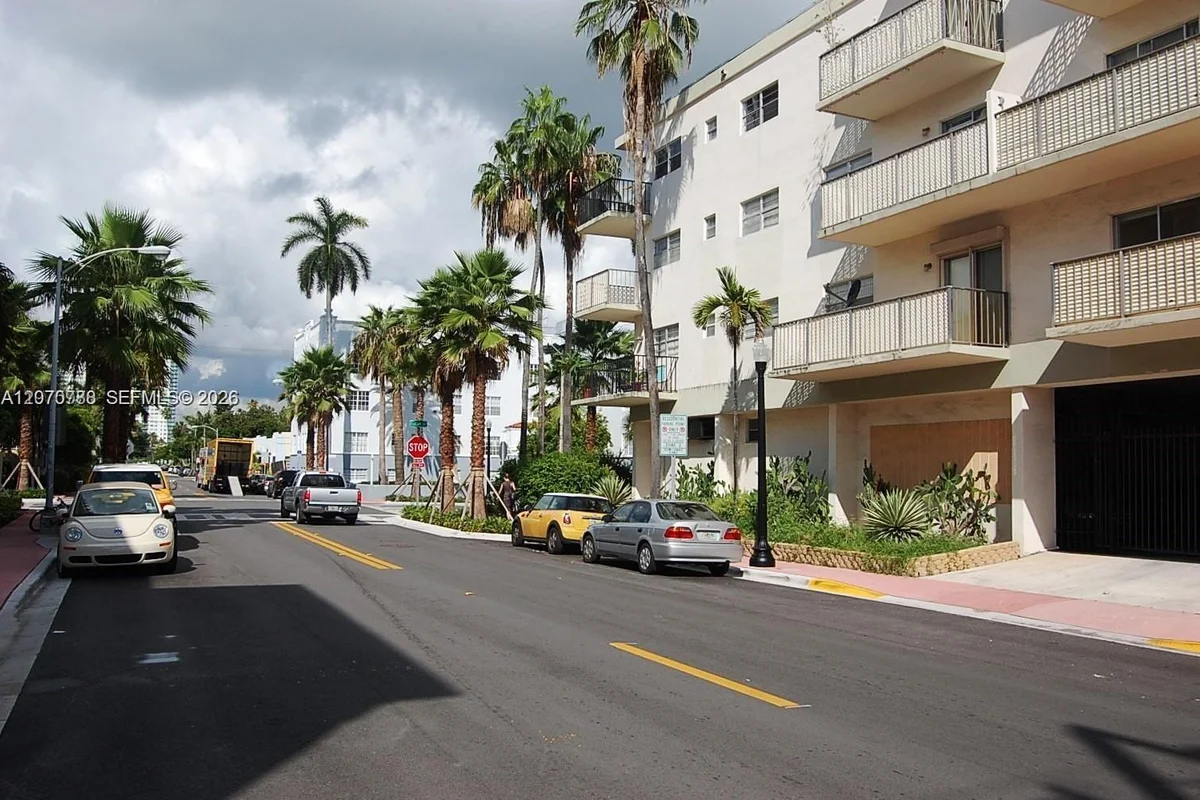 701 Euclid Ave #403, Miami Beach: photo 1 of 6