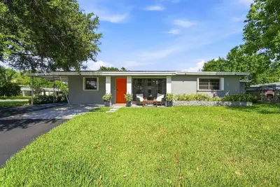 496 NW 47th Ct, Oakland Park: photo 1 of 24