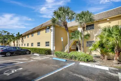 5168 NE 6th Ave #406, Oakland Park: photo 1 of 15