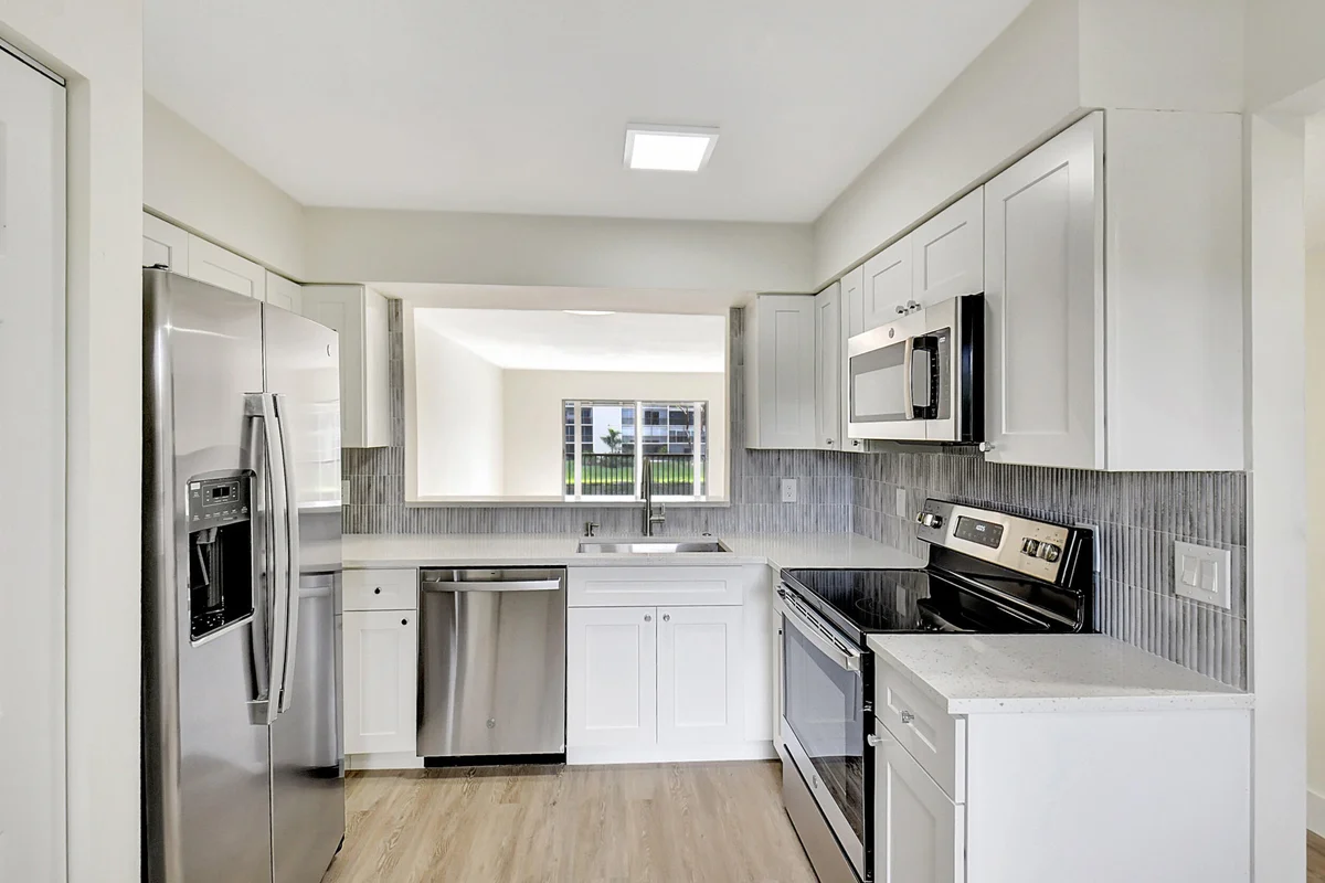 14360 Strathmore Ln #204, Delray Beach: photo 1 of 61