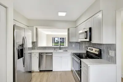 14360 Strathmore Ln #204, Delray Beach: photo 1 of 61
